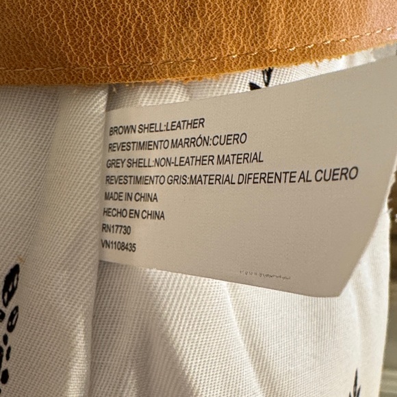 Hearth and Hand w/Magnolia, Grayish khaki Tote Bag Tan vegan slide Straps - Picture 4 of 16